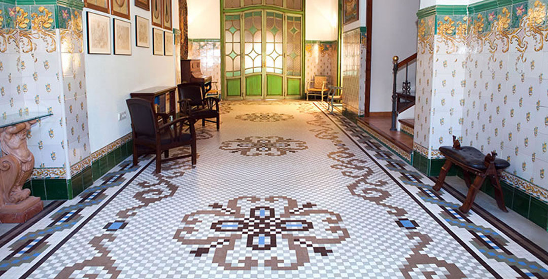 Limpieza de suelos de baldosa hidráulica